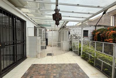 4 Bed Townhouse with En Suite in Brookside