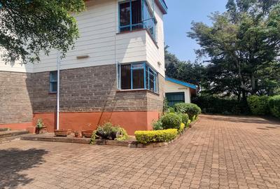 5 Bed Townhouse with En Suite in Gigiri