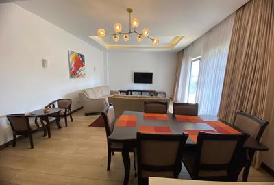 Furnished 3 Bed Apartment with En Suite in Rosslyn - 4