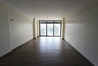 3 Bed Apartment with En Suite in Parklands