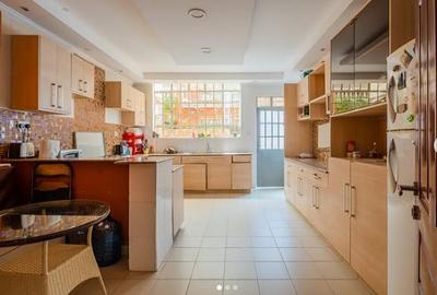 5 Bed House with En Suite at Nyeri Road - 2