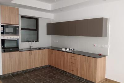 3 Bed Apartment with En Suite at Kilimani Estate Nairobi