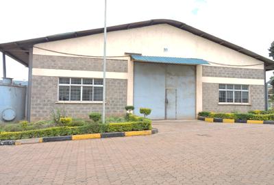 3,500 ft² Warehouse with Service Charge Included in Kikuyu Town