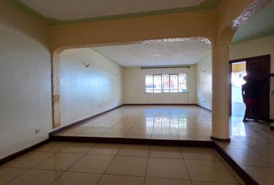 4 Bed Townhouse with En Suite in Lavington - 4
