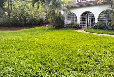 5 Bed Townhouse with En Suite in Kileleshwa