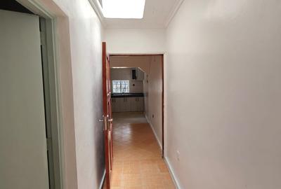 2 Bed House with En Suite in Karen - 4