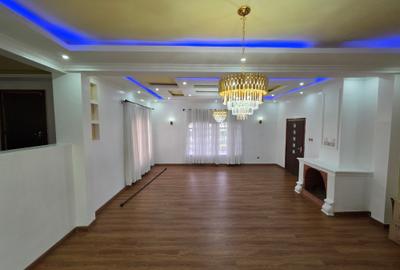 5 Bed Townhouse with En Suite at Kitisuru Road - 4