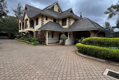 5 Bed Townhouse with En Suite in Kileleshwa