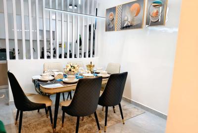 Furnished 2 Bed Apartment with En Suite at Wood Avenue
