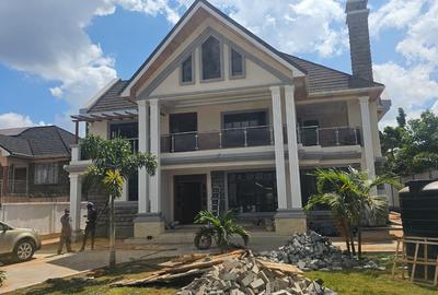 5 Bed Villa with En Suite in Kiambu Road - 2