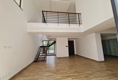 3 Bed Apartment with En Suite at Riverside Drive - 2