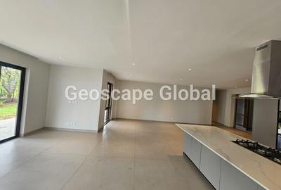 4 Bed Apartment with En Suite in Loresho - 2