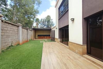 5 Bed Townhouse with En Suite in Lavington