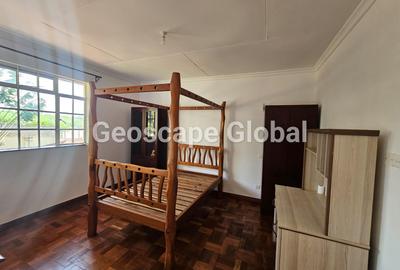 4 Bed House with En Suite in Runda