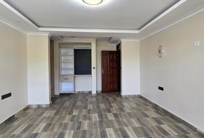 5 Bed Townhouse with En Suite at Varsityville - 3
