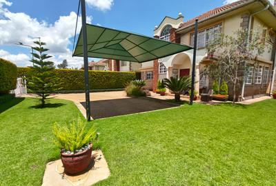 4 Bed Townhouse with En Suite in Runda