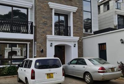 5 Bed Townhouse with En Suite at Peponi Road