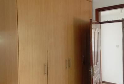 4 Bed Villa with En Suite in Spring Valley - 4