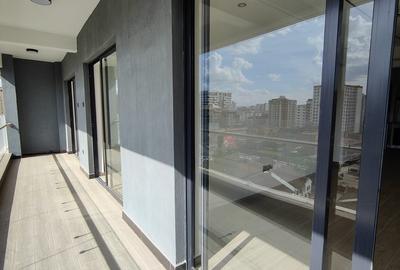 2 Bed Apartment with En Suite in Kilimani - 4