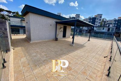 4 Bed Townhouse with En Suite in Loresho - 3