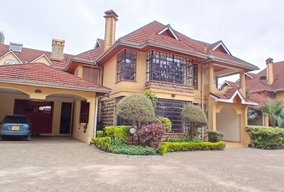 5 Bed Townhouse with En Suite at Kaputei Gardens