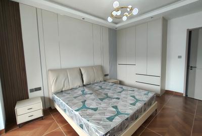 1 Bed Apartment with En Suite at Mogotio Road - 4