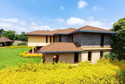 4 Bed House with En Suite in Runda