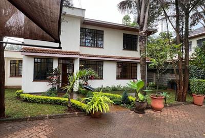 3 Bed House with En Suite at Naushad Merali Drive