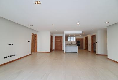 3 Bed Apartment with En Suite at Spring Valley - 2