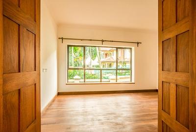 4 Bed Townhouse with En Suite in Kileleshwa - 3