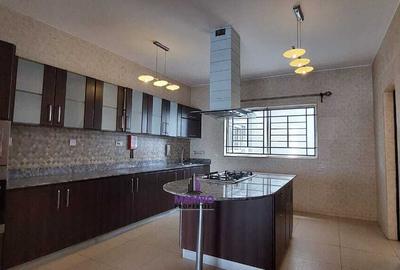 3 Bed Apartment with En Suite at Gatundu Rd - 2