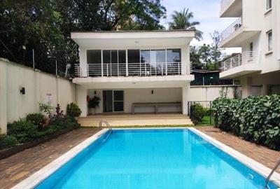 Furnished 3 Bed Apartment with En Suite in Lavington