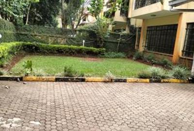 5 Bed Townhouse with En Suite at Lavington Green - 3