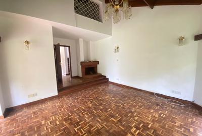 4 Bed Townhouse with En Suite in Lavington - 4