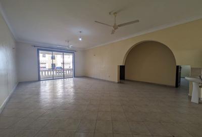 3 Bed Apartment with En Suite in Nyali Area