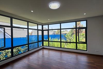 3 Bed Townhouse with En Suite at 4Th Avenue