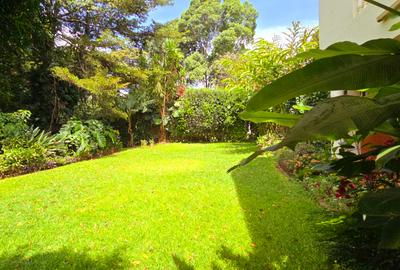 5 Bed House with En Suite at Mimosa Drive