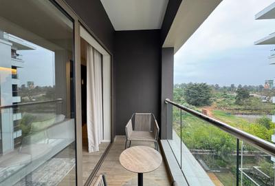 Furnished 2 Bed Apartment with En Suite at Rosslyn - 3