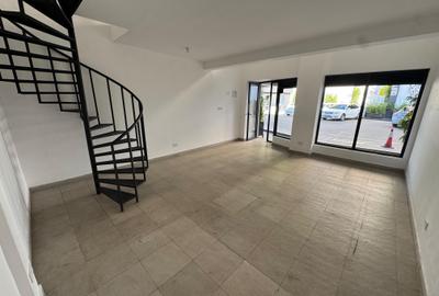 700 ft² Commercial Property with Backup Generator at 1St Parklands - 2