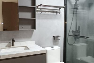 Serviced 1 Bed Apartment with En Suite at School Lane