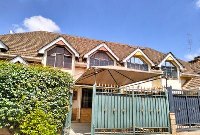 4 Bed Townhouse with En Suite in Lavington