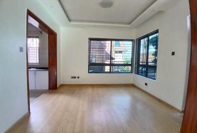 5 Bed Townhouse with En Suite at Lavington Green - 4