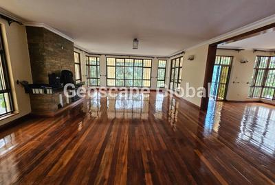 5 Bed House with En Suite in Kitisuru