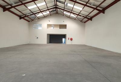 Warehouse with Service Charge Included in Mombasa Road