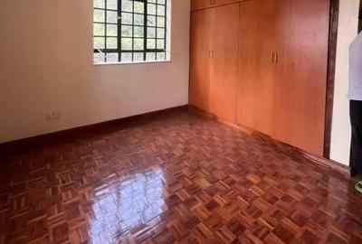 Serviced 1 Bed Apartment with En Suite at Kileleshwa