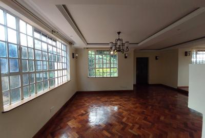 6 Bed Townhouse with En Suite at Lavington Road