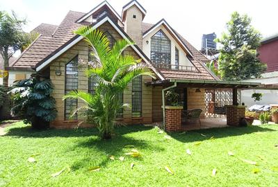 5 Bed Townhouse with En Suite in Lavington