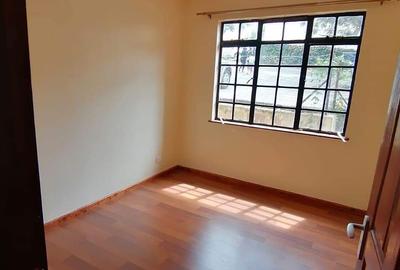 3 Bed Apartment with En Suite at Fourways