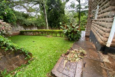 4 Bed Townhouse with En Suite in Nyari