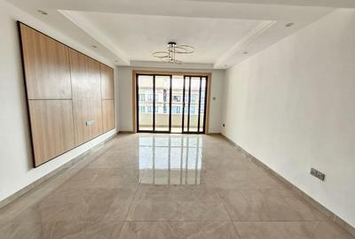 3 Bed Apartment with En Suite at Riverside